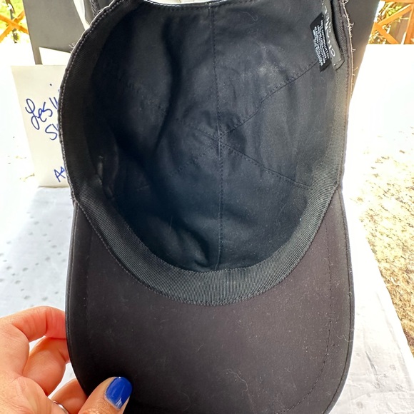 Chanel CC Cap - Picture 6 of 16